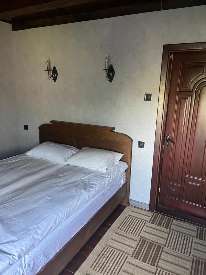 Bastion Motel Szamosztrili Kültér fotó