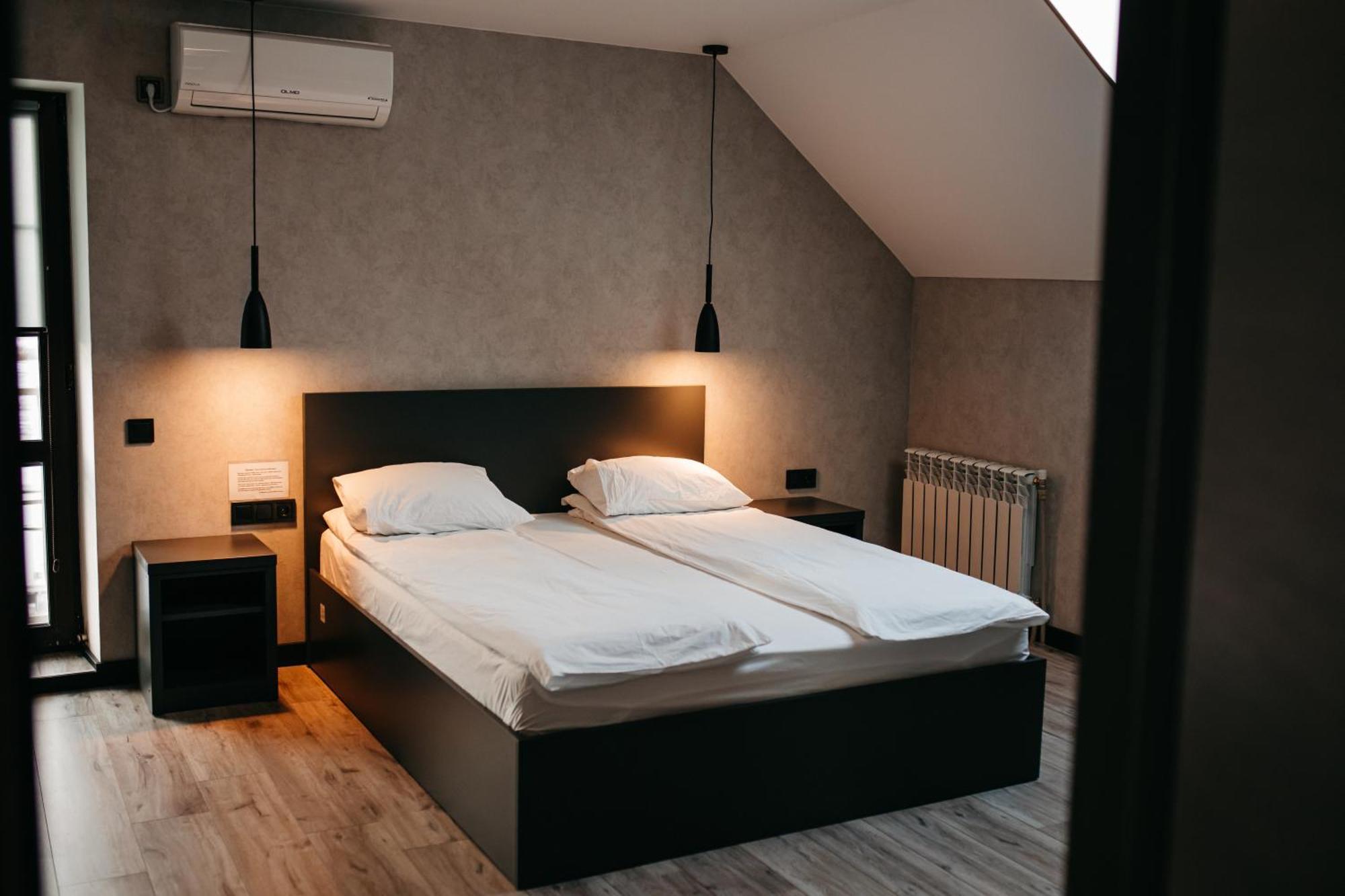 Bastion Motel Szamosztrili Kültér fotó