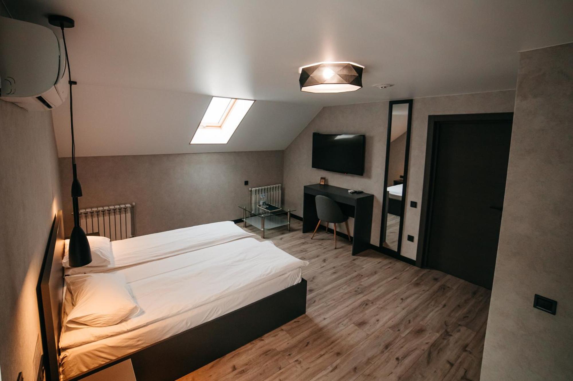Bastion Motel Szamosztrili Kültér fotó